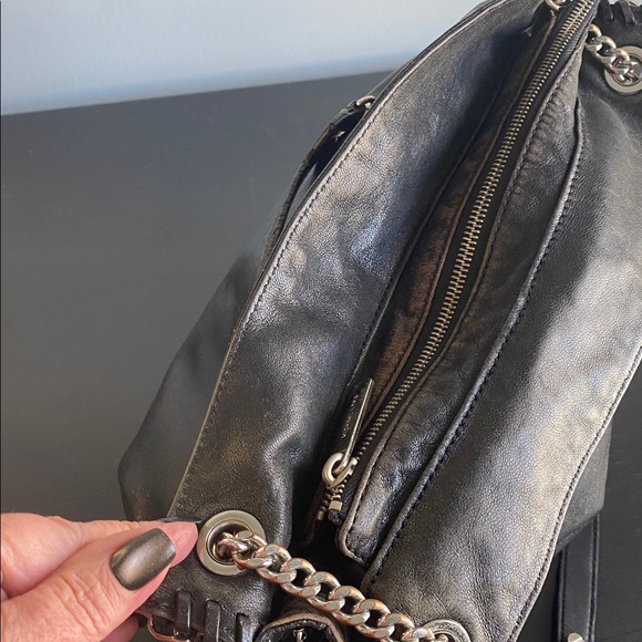 RARE Michael Michael Kors Black Leather Bag with Chain Detail - Picture 10 of 12